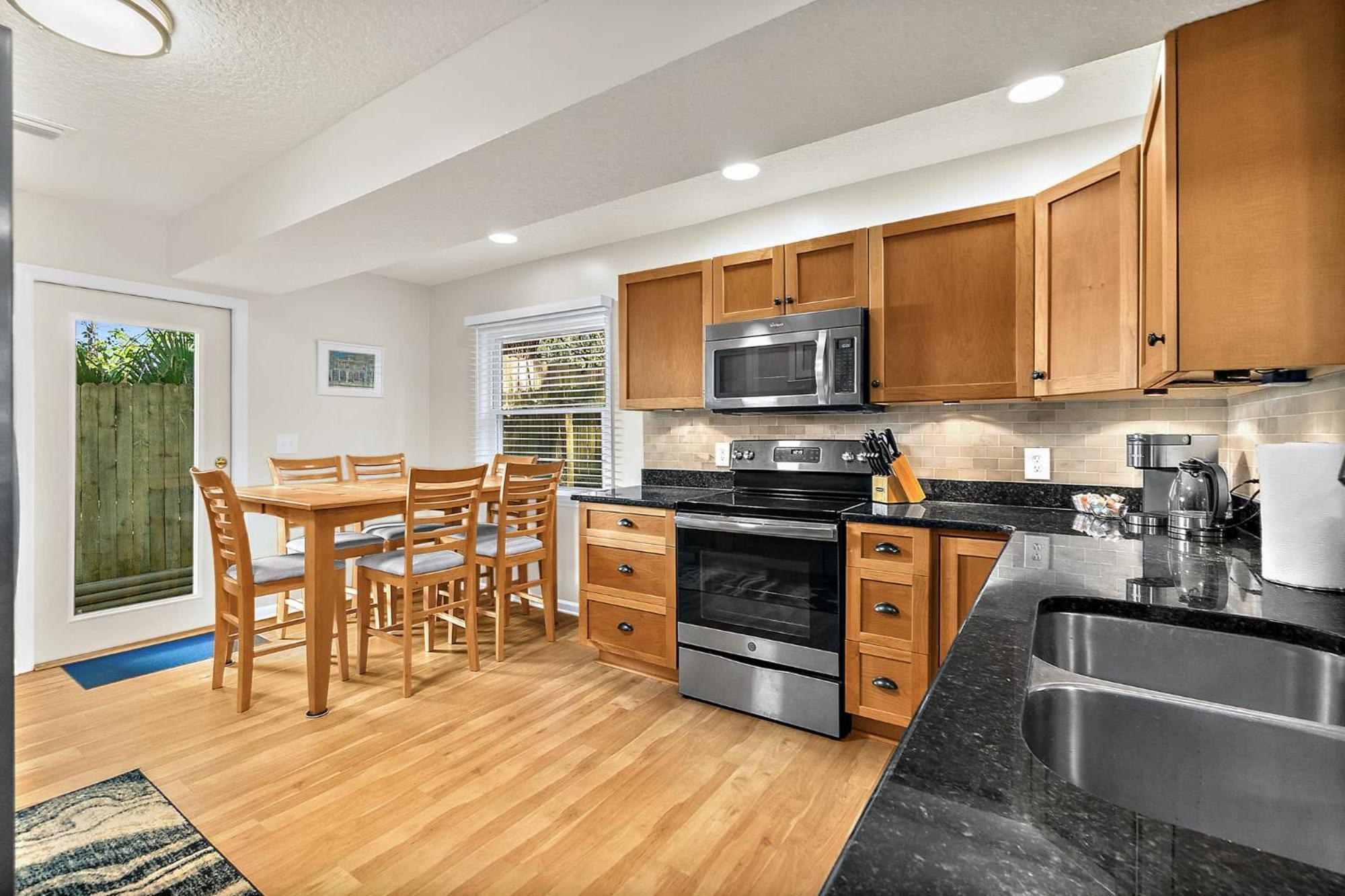Вілла Fullerwood Park Retreat, 5 Min To Downtown, Sleeps 6 Сейнт-Огастін Екстер'єр фото